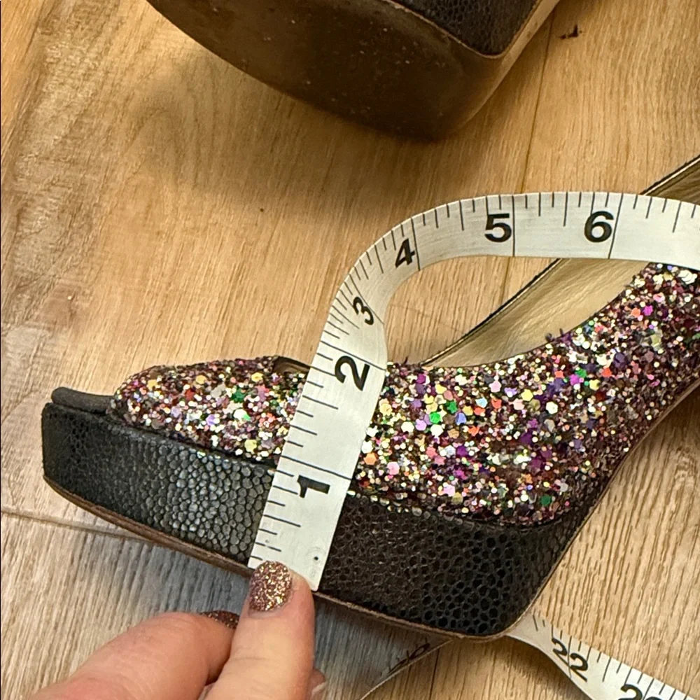 Jimmy Choo Cosmic Glitter Pumps - Picture 8 of 16